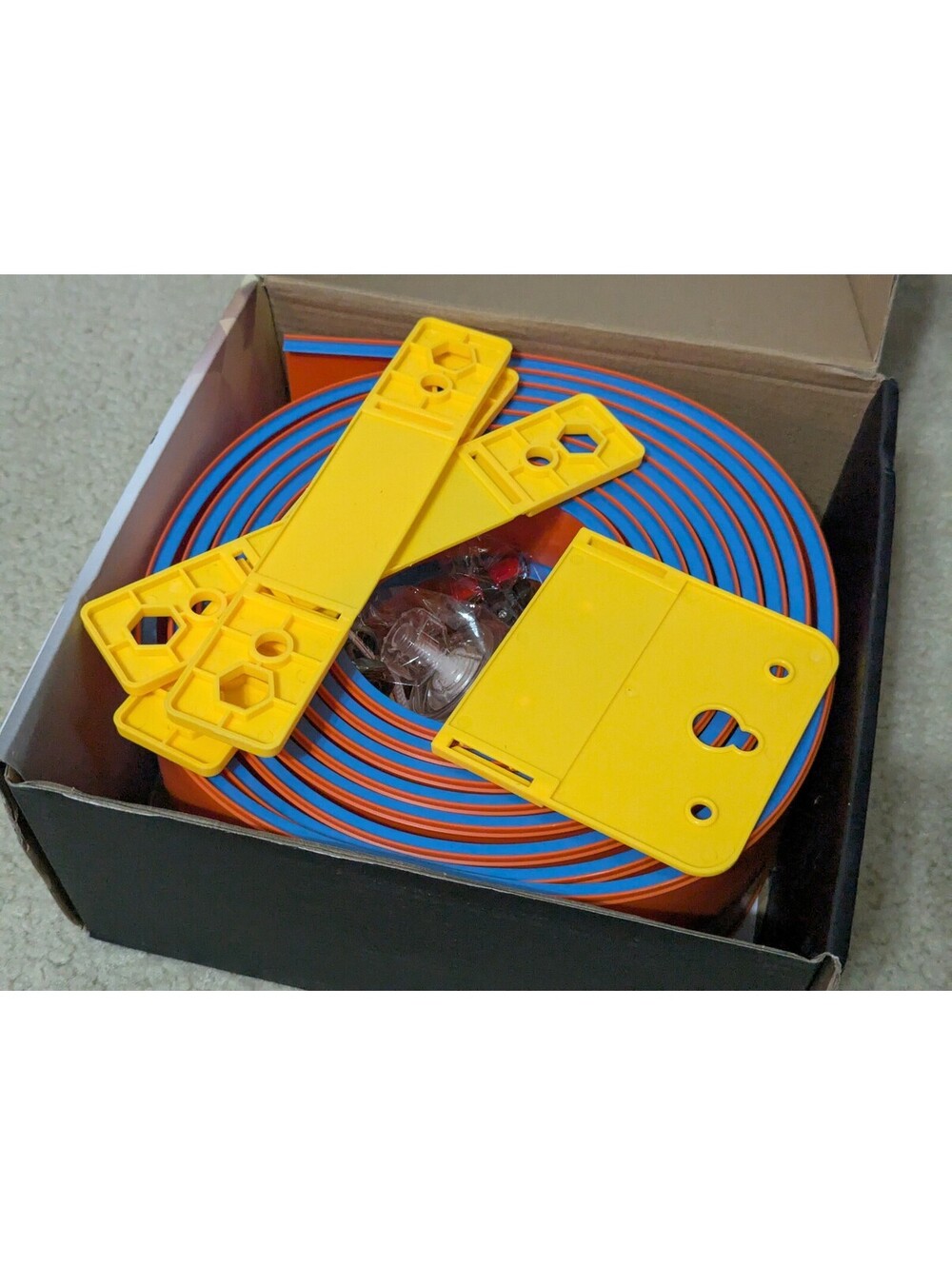 Track Sprint DIY Racing Track 4.6M - Picture 4 of 4